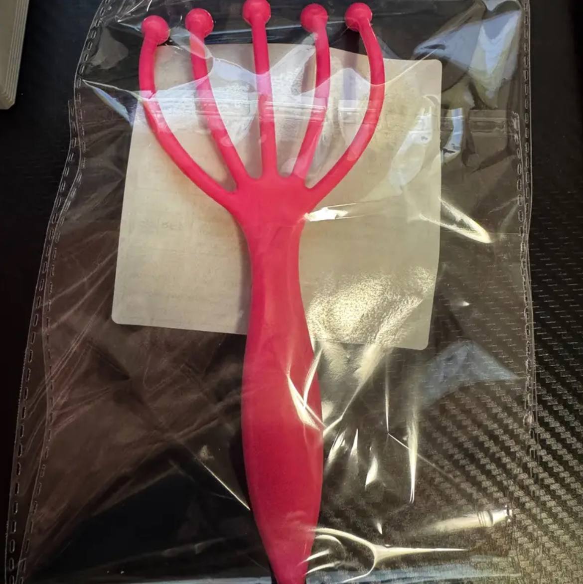 Pet Massage Comb — Relaxation and Care in Every Touch!