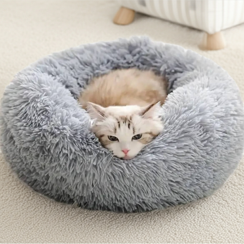 Cozy Winter Pet Bed for Cats and Dogs
