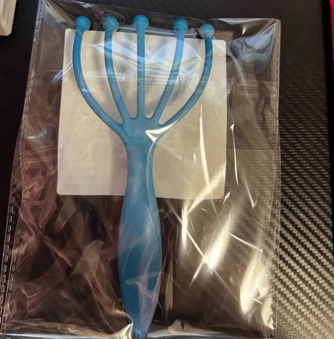 Pet Massage Comb — Relaxation and Care in Every Touch!